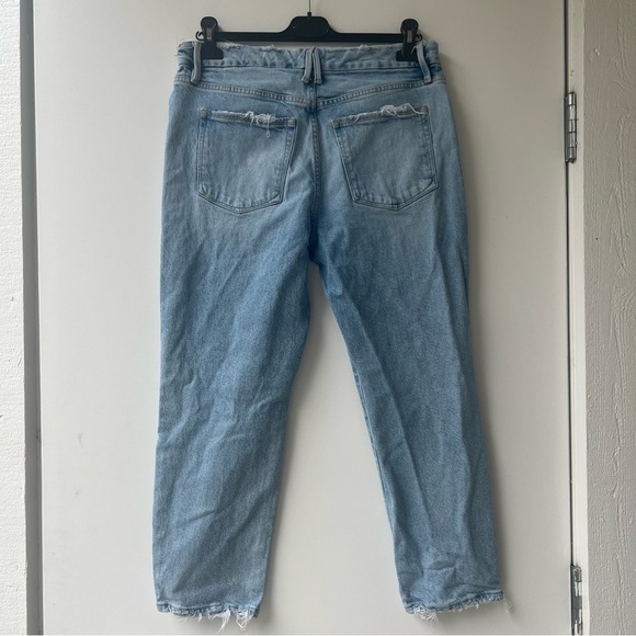 Good American Good High Rise Cropped Girlfriend Straight Jeans - Light Blue - 6 - Picture 5 of 13